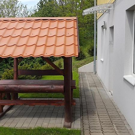 Nefelejcs Vendégház Hotel Balatonkenese Exterior foto